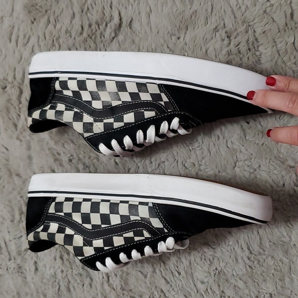 Vans off the wall suede canvas checkerboard sneakers - Picture 5 of 13